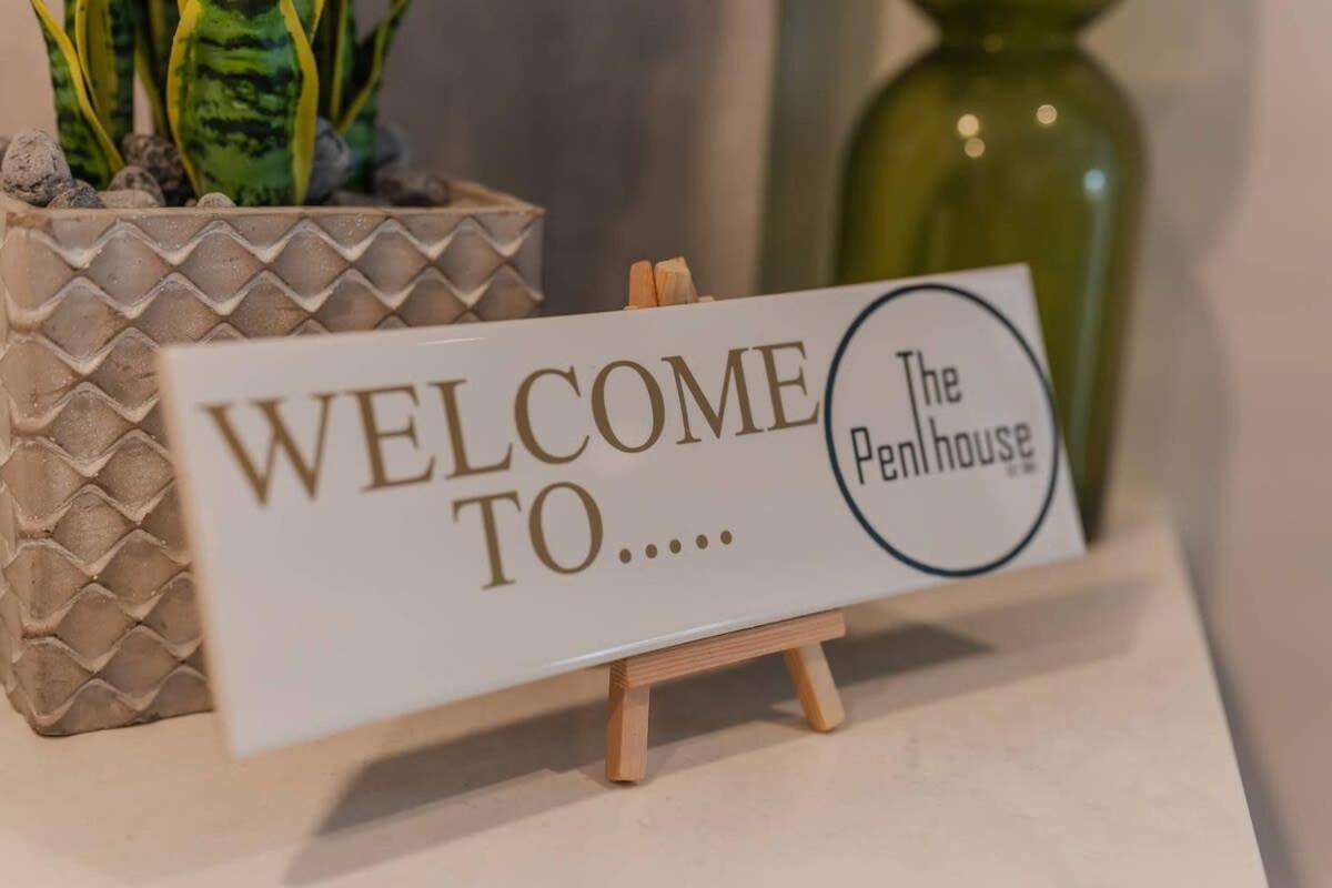 Penthouse Perfection - 2Br Elegance On Worcester St Christchurch Eksteriør bilde