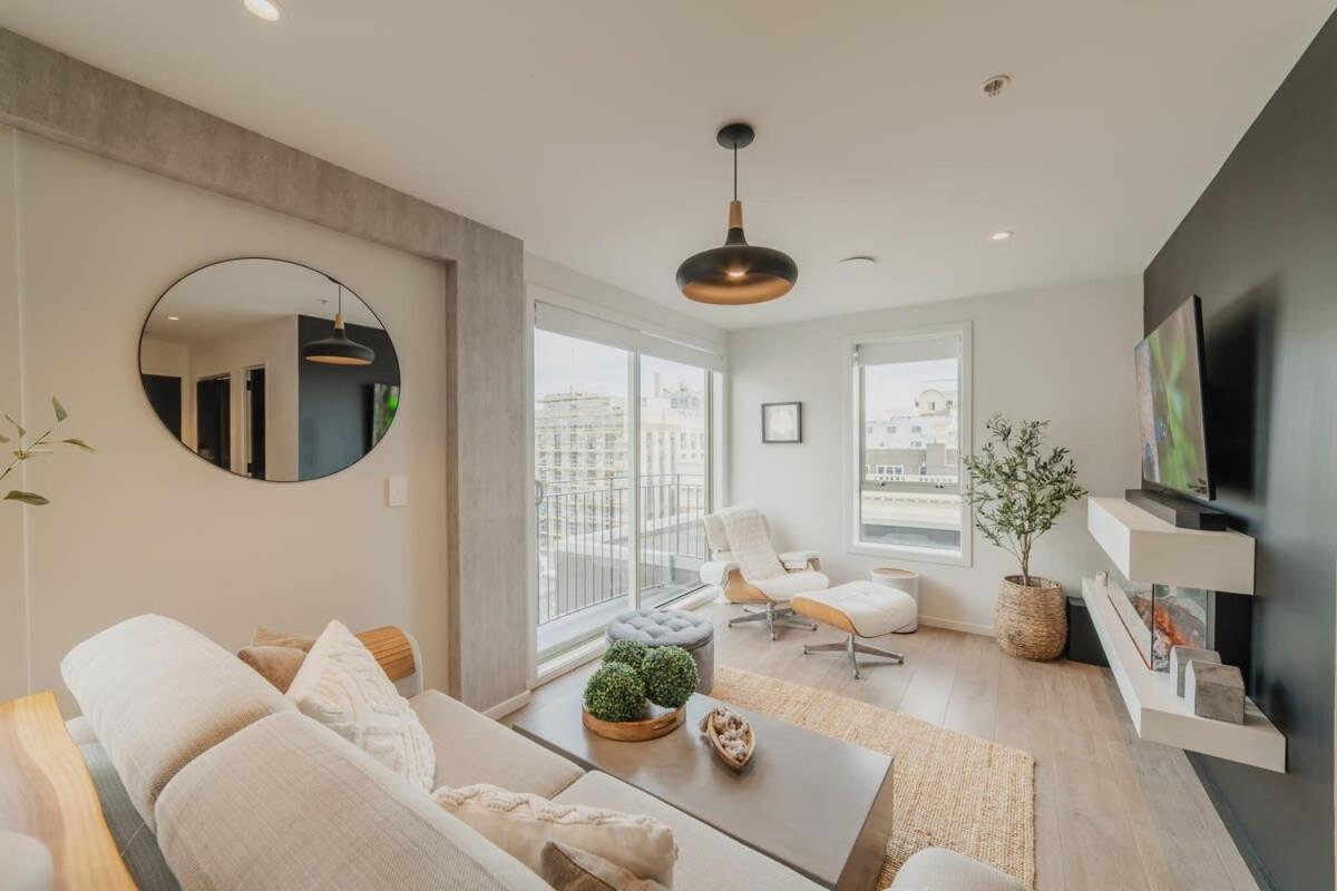 Penthouse Perfection - 2Br Elegance On Worcester St Christchurch Eksteriør bilde